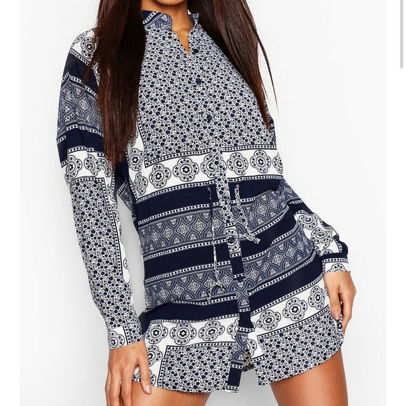 Boohoo Dresses & Skirts - ⚪️BOOHOO Bandana Print Tie Waist Tunic Dress